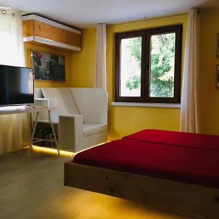 Direkt Am Main Tatil Evi