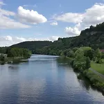 Direkt Am Main *